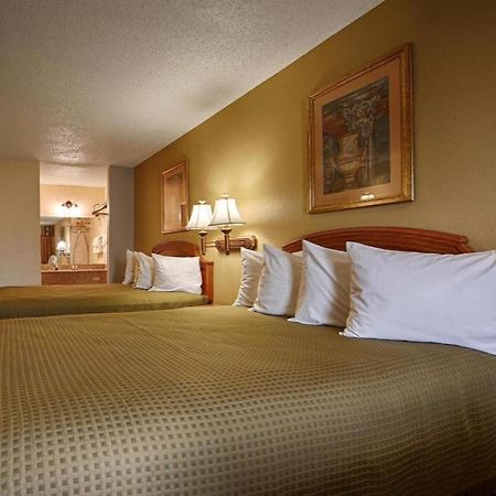 Best Western Post Oak Inn Burnet Exterior foto